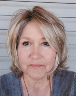 Play It Straight By Raquel Welch | Mono Part -Wig Specialty Shop 20220406 163801