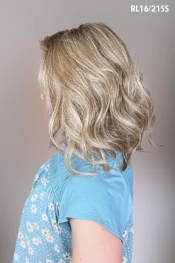 Bella Vida Wig By Raquel Welch | Heat-Friendly Synthetic -Wig Specialty Shop BellaVidaSS16 21SSside