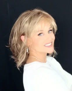 Stop Traffic Wig By Raquel Welch -Wig Specialty Shop D66E1386 43F7 4F18 869A AA1B4877F339