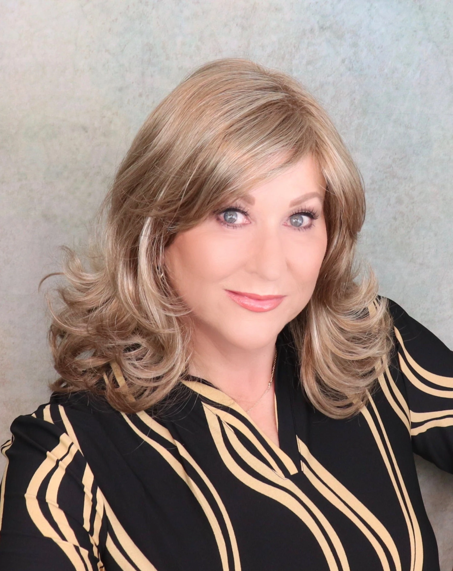 Sonia Wig By Envy 9 Sonia Wig By Envy - Image 9