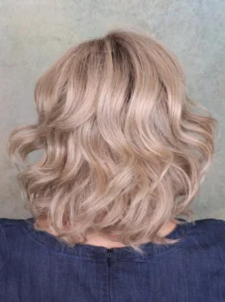 Editor's Pick Elite Wig By Raquel Welch | Hand-Tied -Wig Specialty Shop editor spickeliteback