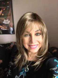 Star Quality Wig By Raquel Welch -Wig Specialty Shop image00012